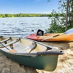 Holiday home Lepovalkeinen By Interhome *