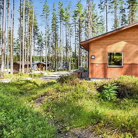 Lepovalkeinen By Interhome